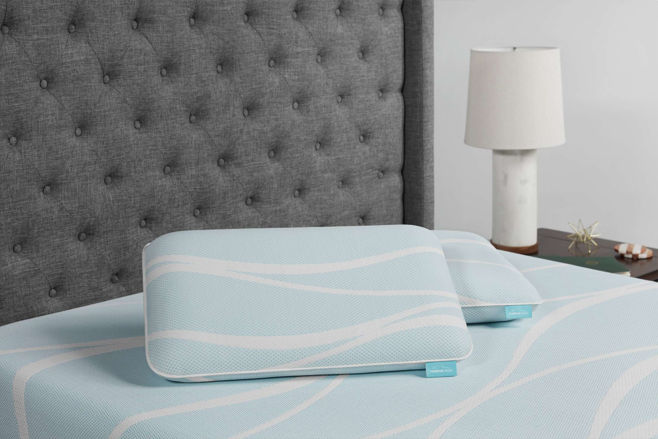 Tempur-Pedic TEMPUR-breeze° ProLo Pillow Pillow